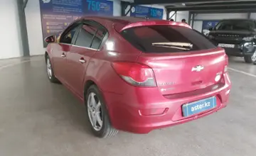 Chevrolet Cruze 2013 года за 3 000 000 тг. в Астана фото 4
