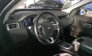 Land Rover Discovery Sport 2015 года за 10 200 000 тг. в Астана фото 5
