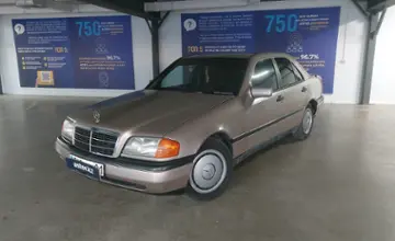 Mercedes-Benz C-Класс 1994 года за 1 400 000 тг. в Астана фото 1