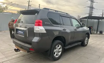 Toyota Land Cruiser Prado 2011 года за 18 000 000 тг. в Уральск