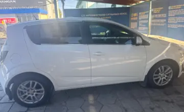 Chevrolet Aveo 2014 года за 3 400 000 тг. в Талдыкорган фото 4