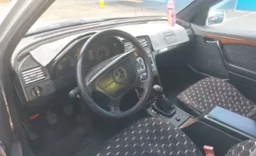 Mercedes-Benz C-Класс 1994 года за 1 800 000 тг. в Алматы фото 5