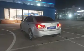 Chevrolet Cruze 2011 года за 3 000 000 тг. в Алматы фото 4