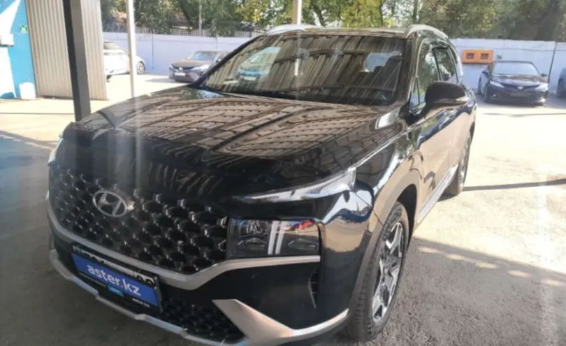 Hyundai Santa Fe 2023 года за 17 000 000 тг. в Алматы