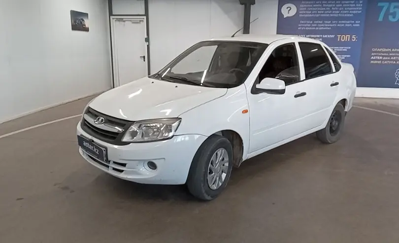 LADA (ВАЗ) Granta 2013 года за 2 000 000 тг. в Астана