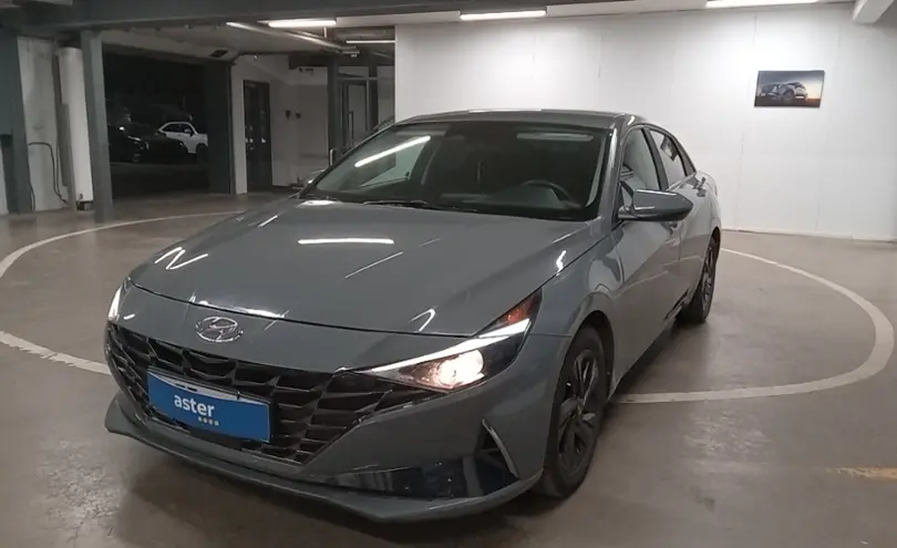 Hyundai Elantra 2022 года за 10 000 000 тг. в Астана
