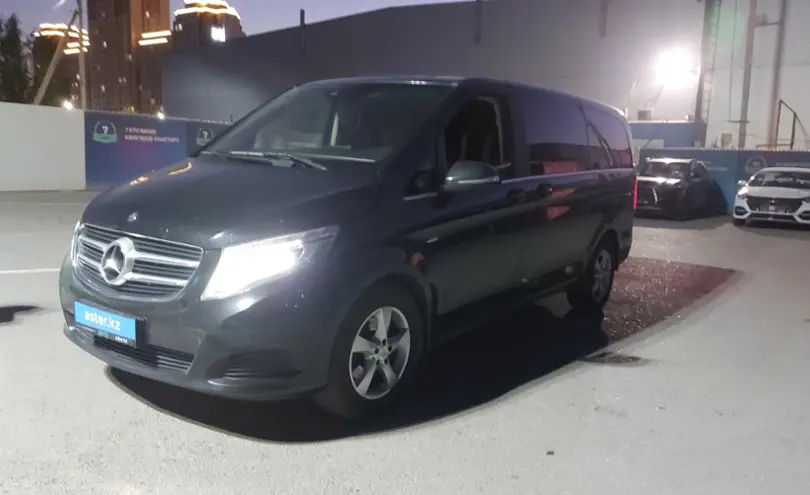 Mercedes-Benz V-Класс 2014 года за 20 000 000 тг. в Шымкент
