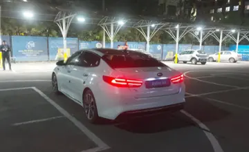 Kia K5 2019 года за 8 700 000 тг. в Алматы фото 4