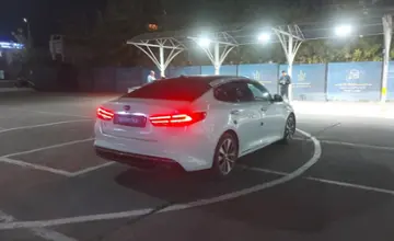 Kia K5 2019 года за 8 700 000 тг. в Алматы фото 3
