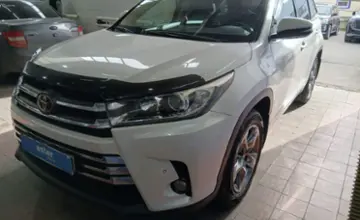 Toyota Highlander 2018 года за 17 000 000 тг. в Астана фото 1