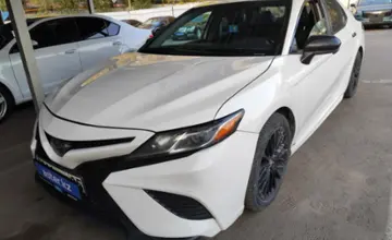 Toyota Camry 2020 года за 11 000 000 тг. в Алматы фото 1