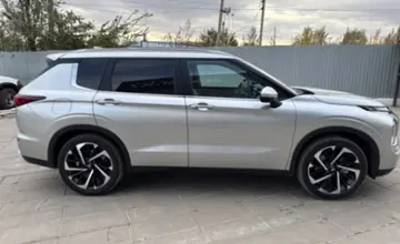 Mitsubishi Outlander 2023 года за 17 000 000 тг. в Уральск фото 4