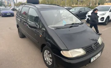 Volkswagen Sharan 1996 года за 1 500 000 тг. в Астана фото 3