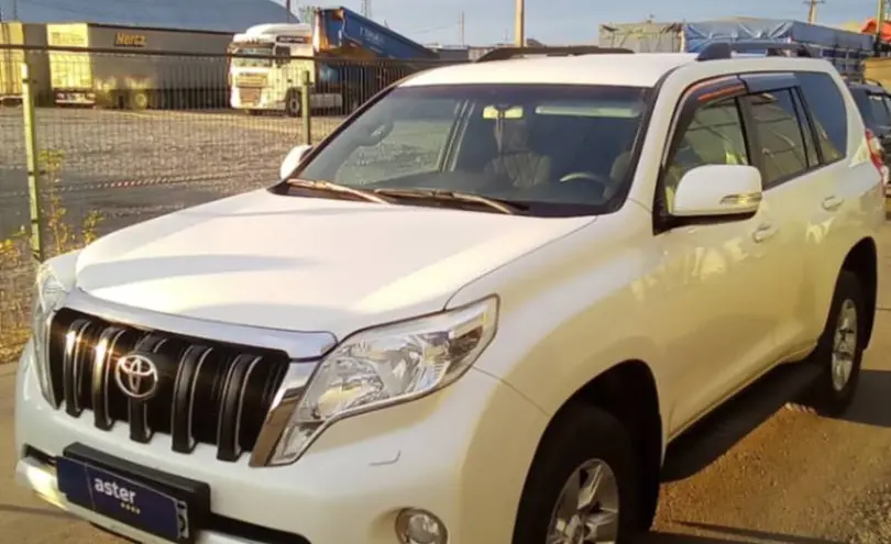 Toyota Land Cruiser Prado 2015 года за 18 000 000 тг. в Петропавловск