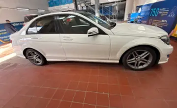 Mercedes-Benz C-Класс 2013 года за 6 000 000 тг. в Астана фото 4