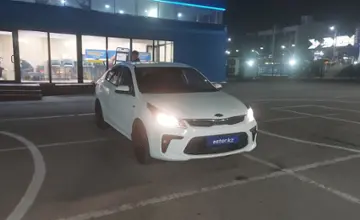 Kia Rio 2018 года за 5 800 000 тг. в Алматы фото 2