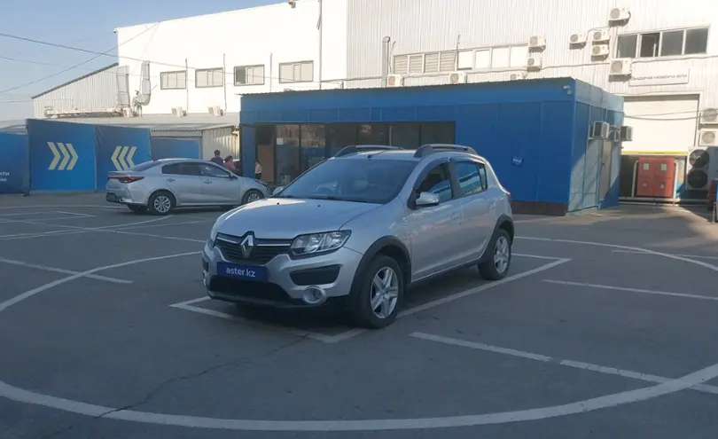 Renault Sandero 2015 года за 4 500 000 тг. в Алматы