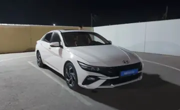 Hyundai Elantra 2023 года за 8 200 000 тг. в Шымкент фото 2