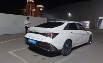 Hyundai Elantra 2023 года за 8 200 000 тг. в Шымкент фото 3