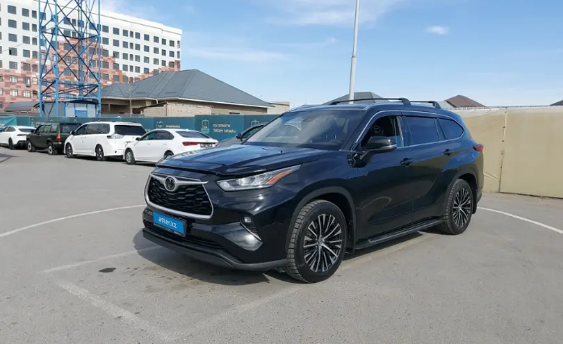 Toyota Highlander 2021 года за 23 000 000 тг. в Шымкент