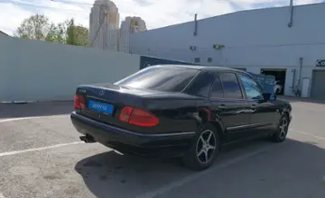 Mercedes-Benz E-Класс 1997 года за 3 000 000 тг. в Шымкент фото 3