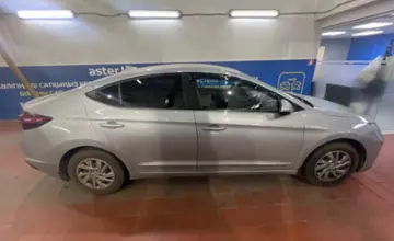 Hyundai Elantra 2019 года за 7 500 000 тг. в Астана фото 4