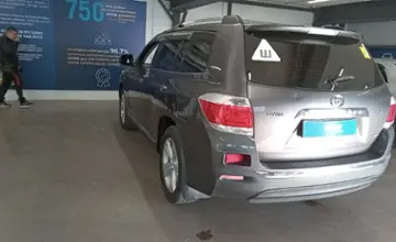 Toyota Highlander 2011 года за 11 000 000 тг. в Астана фото 4