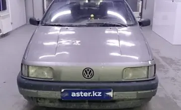 Volkswagen Passat 1992 года за 500 000 тг. в Павлодар фото 2