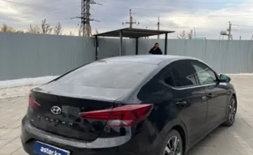 Hyundai Elantra 2019 года за 8 000 000 тг. в Уральск