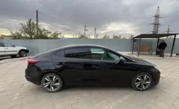 Hyundai Elantra 2019 года за 8 000 000 тг. в Уральск фото 4
