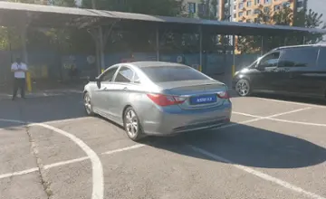 Hyundai Sonata 2011 года за 5 000 000 тг. в Алматы фото 4