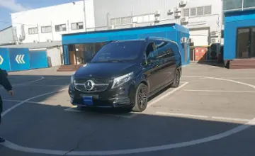 Mercedes-Benz V-Класс 2019 года за 31 000 000 тг. в Алматы фото 1