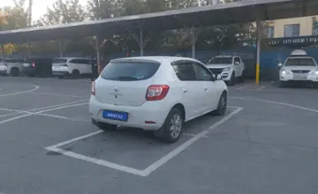 Renault Sandero 2020 года за 6 000 000 тг. в Алматы фото 3