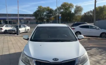Kia Rio 2015 года за 4 500 000 тг. в Уральск фото 2