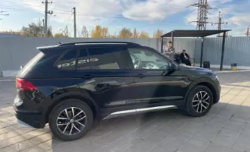 Volkswagen Tiguan 2020 года за 12 500 000 тг. в Уральск фото 4
