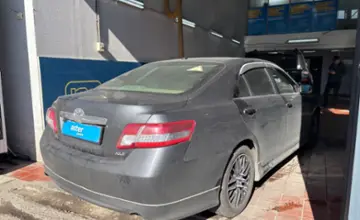 Toyota Camry 2010 года за 8 000 000 тг. в Астана