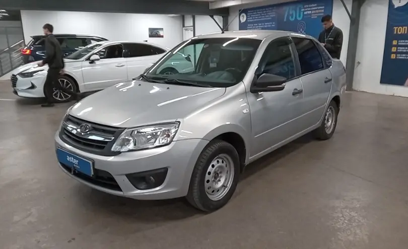 LADA (ВАЗ) Granta 2018 года за 2 700 000 тг. в Астана
