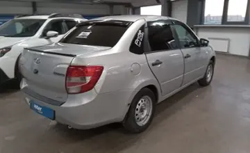 LADA (ВАЗ) Granta 2018 года за 2 700 000 тг. в Астана фото 3