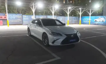 Lexus ES 2018 года за 18 000 000 тг. в Алматы фото 2