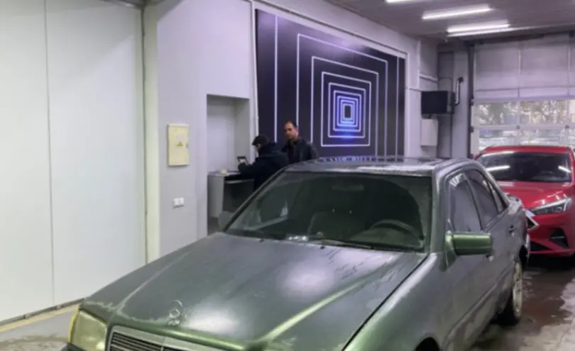 Mercedes-Benz C-Класс 1994 года за 800 000 тг. в Павлодар