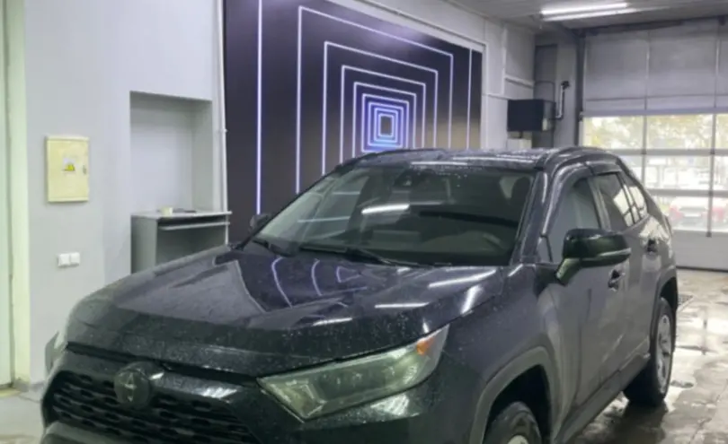 Toyota RAV4 2021 года за 12 500 000 тг. в Павлодар