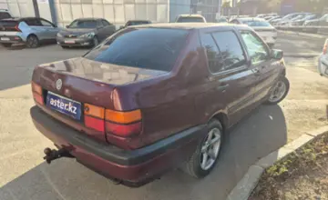 Volkswagen Vento 1993 года за 1 100 000 тг. в Костанай