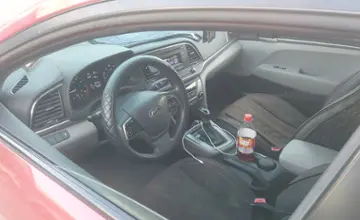 Hyundai Elantra 2018 года за 7 800 000 тг. в Алматы фото 5