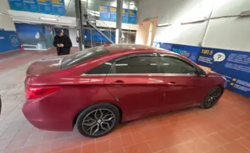 Hyundai Sonata 2013 года за 5 500 000 тг. в Астана фото 4