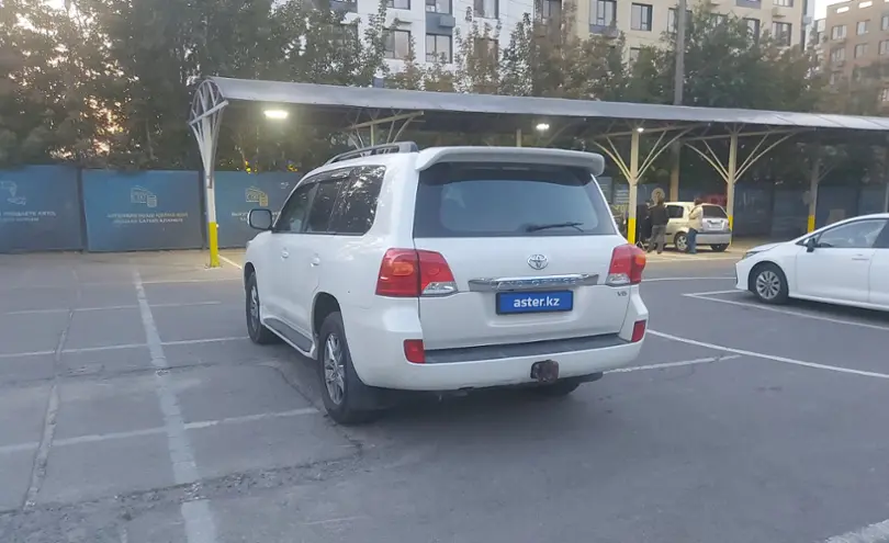 Toyota Land Cruiser 2013 года за 20 000 000 тг. в Алматы фото 4