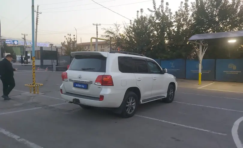Toyota Land Cruiser 2013 года за 20 000 000 тг. в Алматы фото 3