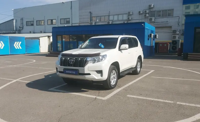 Toyota Land Cruiser Prado 2019 года за 21 500 000 тг. в Алматы