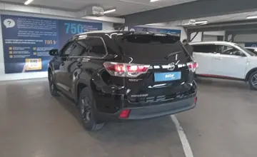 Toyota Highlander 2014 года за 15 300 000 тг. в Астана фото 4