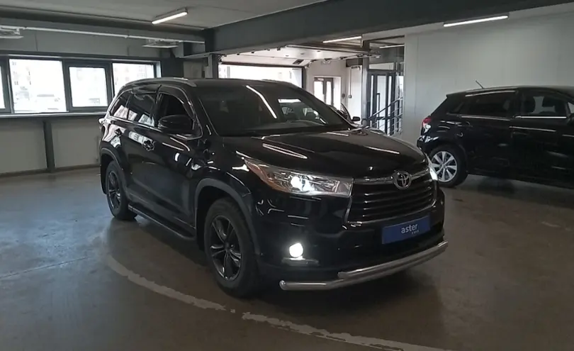 Toyota Highlander 2014 года за 15 300 000 тг. в Астана фото 2