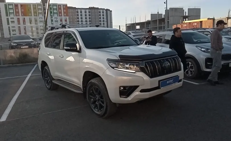 Toyota Land Cruiser Prado 2021 года за 28 000 000 тг. в Астана фото 2